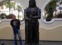 Matyas_es_idegenvezetonk__Peter