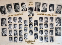 1972-ben végzett 8. osztály eredeti tablókép